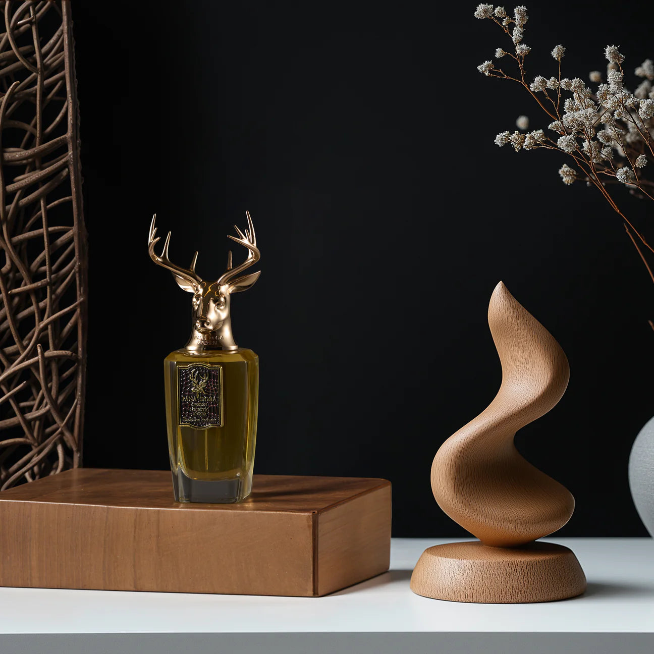 Majestic Amber Pana Dora Sweden Extrait de Parfum 100ml