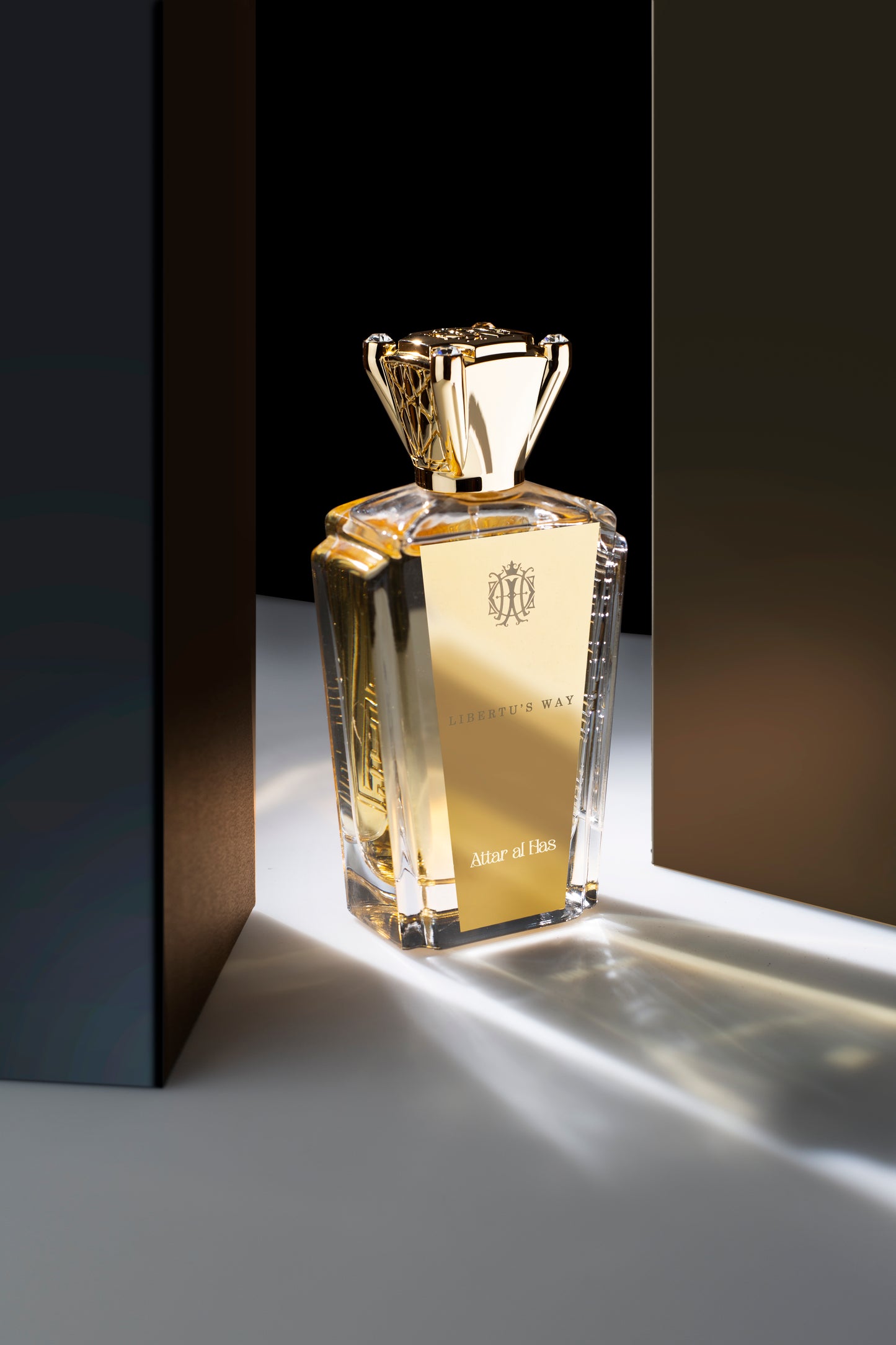 Liberty's Way Attar Al Has Extrait De Parfum