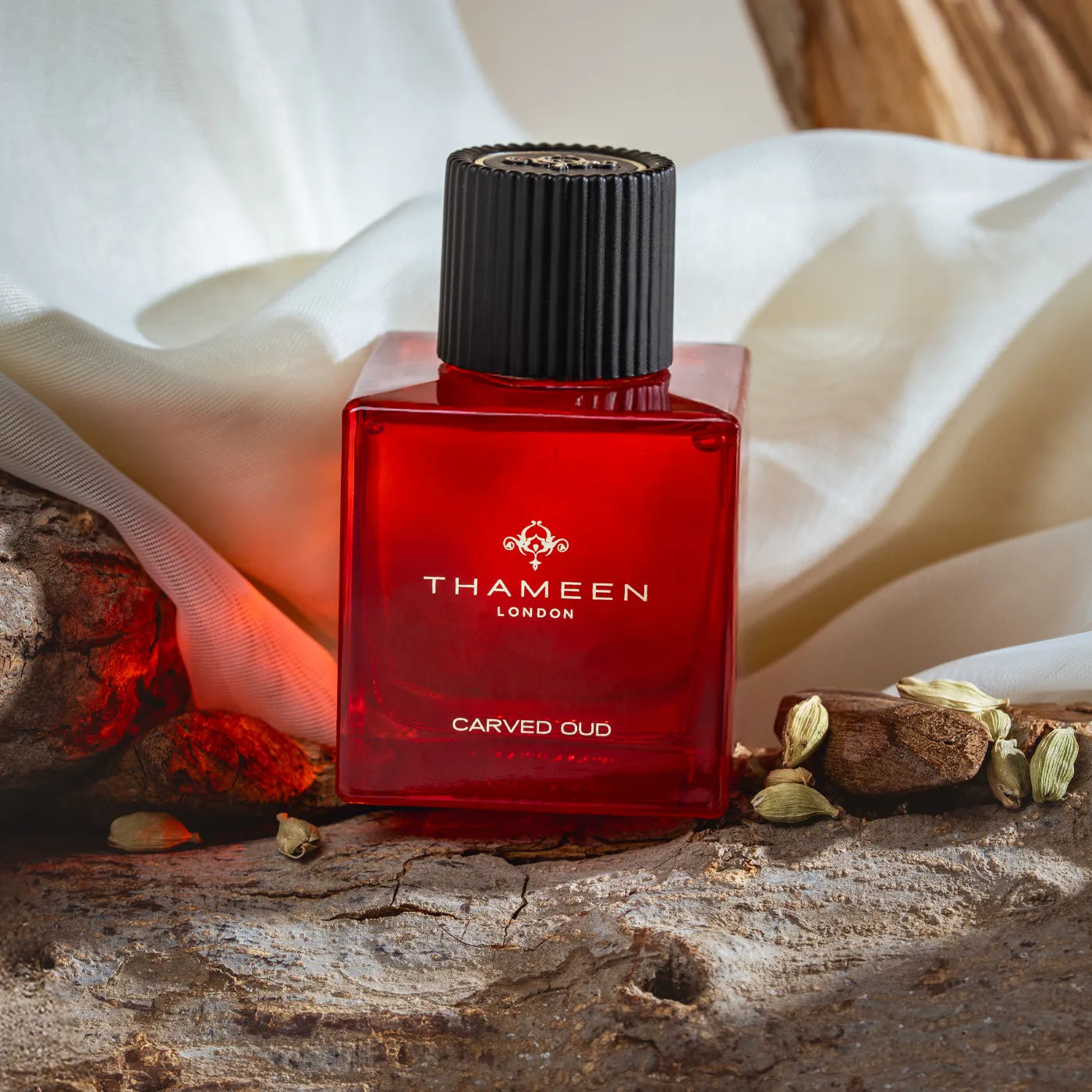Red Carved Oud Thameen Limited Edition Extrait de Parfum 100ml