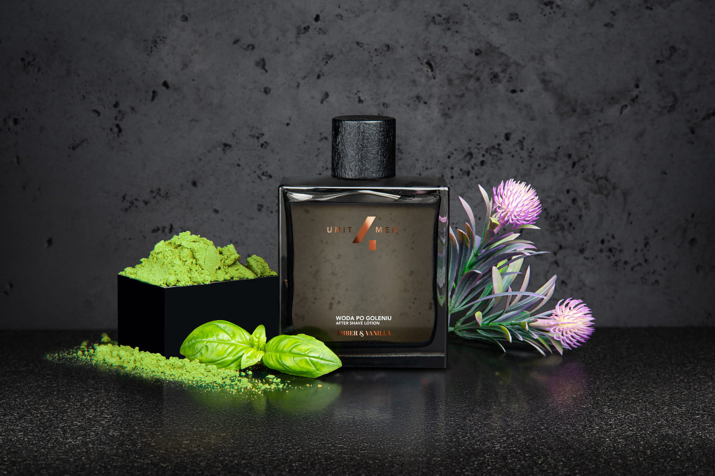 Unit4Men Aftershave Amber&Vanilla- Tuxedo.no - Nettbutikk - On Demand Barbers Oslo Norway