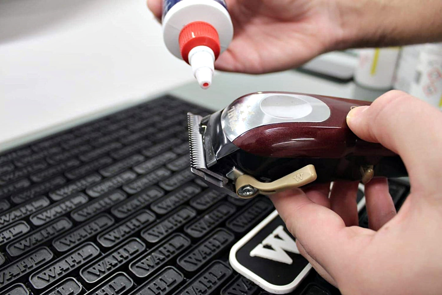 Wahl Professional Magic Clip Hårklipper & Skjeggtrimmer Trådløs