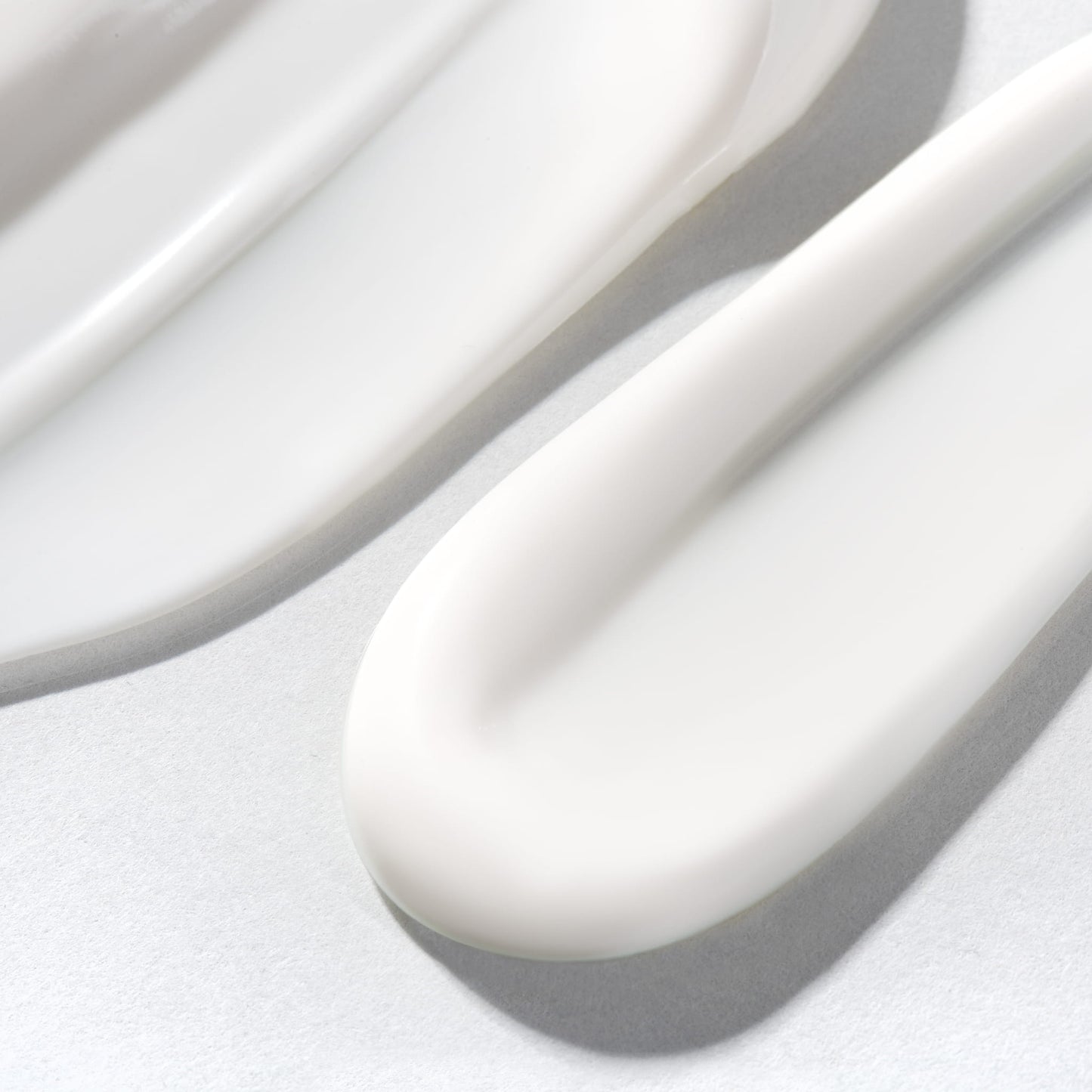 Unit4Men Revitaliserende Ansiktskrem - Tuxedo.no - Nettbutikk - On Demand Barbers Oslo Norway