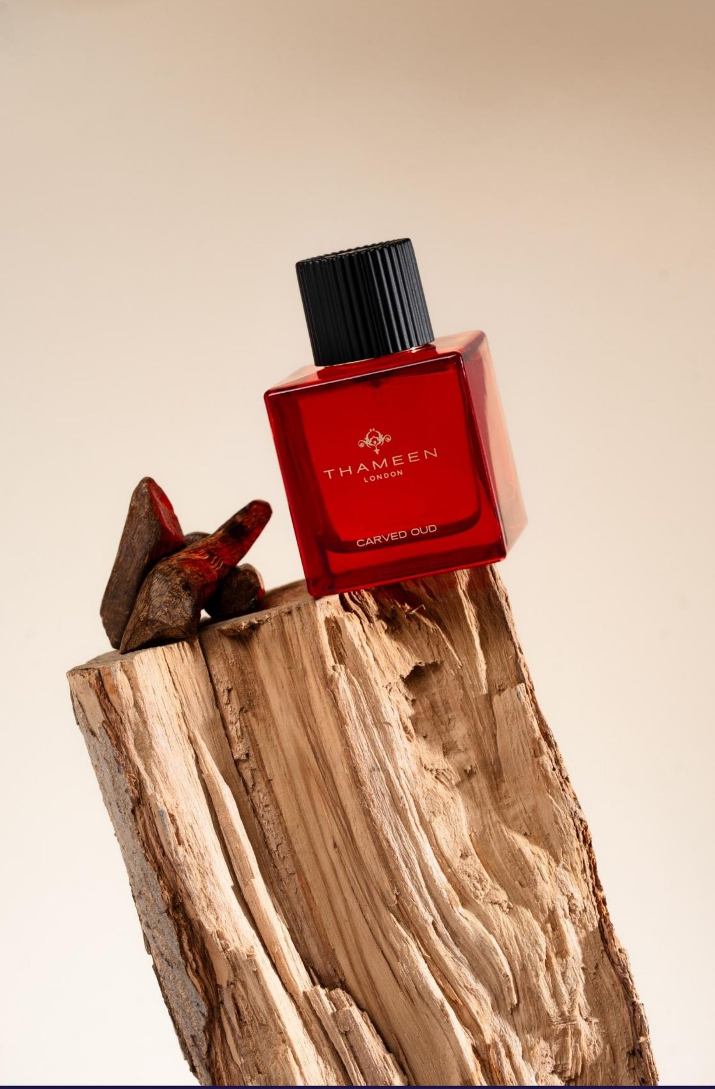 Red Carved Oud Thameen Limited Edition Extrait de Parfum 100ml